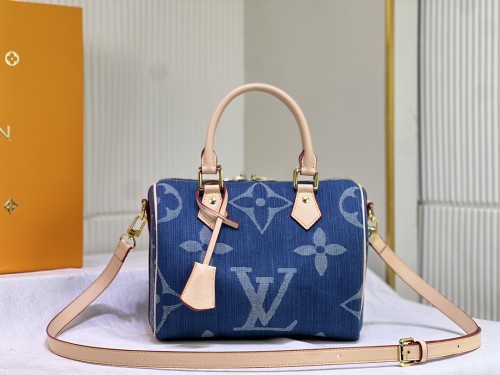 Split leather bag ,AAAA , size 25x19x15cm,no box,  B88-1833