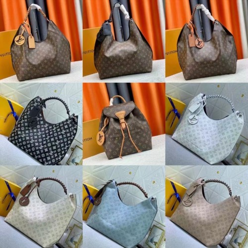 Leather  bag , top quality, no box ,with dust bag and card, size 35cm ， B130-60-68