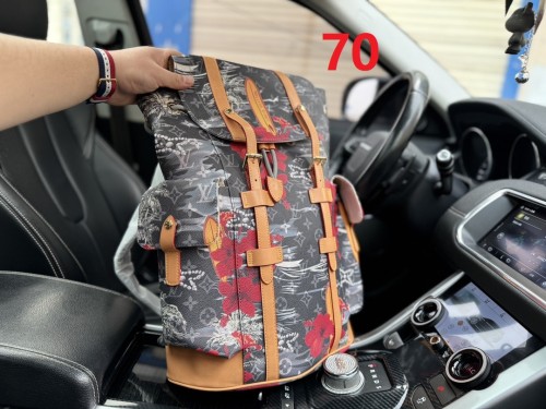 Split leather bag ,4A ,size 41x48x13cm,no box,  B88-70