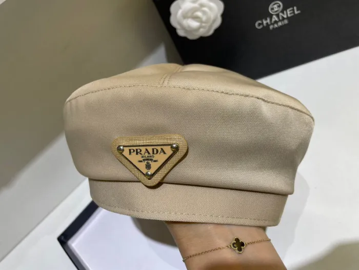 Fashion hat for women ,no box. HX25-592-594
