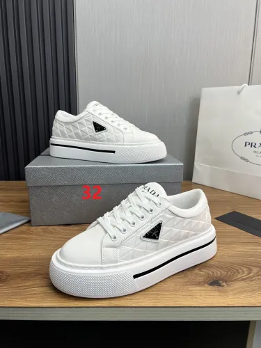 High quality men flat sneakers shoes, size 38-45, SS110-32