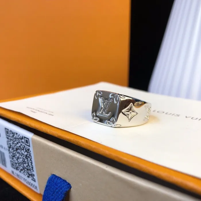 ring jewelry ,with box, J20-481