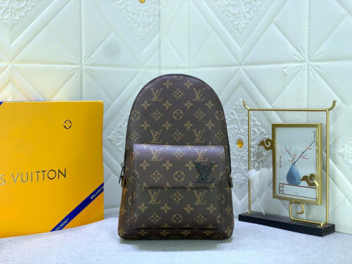 Leather bag ,5A ,no box,size 20x30x4cm,B110-173