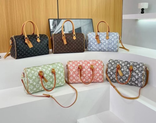 PU leather bag ,budget ,size 35x21x16cm,no box,  B35-117-122