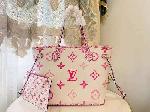 Neverfull Leather  bag ,5A , size 32x29x17cm ,no box,  B110-151