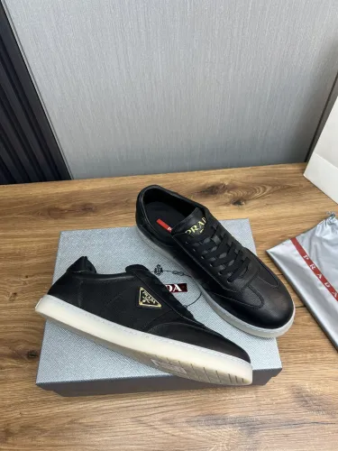 Men flat sneaker shoes,size 38-45, SS110-520