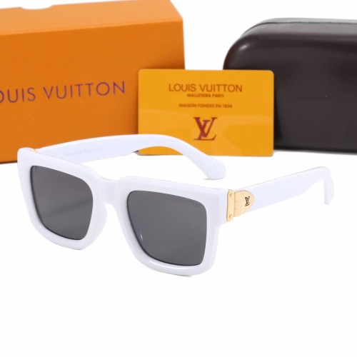 Blue light blocking sunglasses with the box and case ,G25-1071-1076