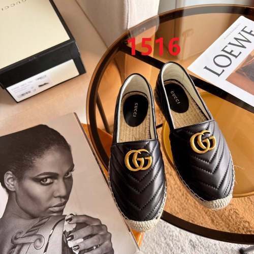 Women flat shoes ,size 35-40 ,with box, SS60-1516-1517