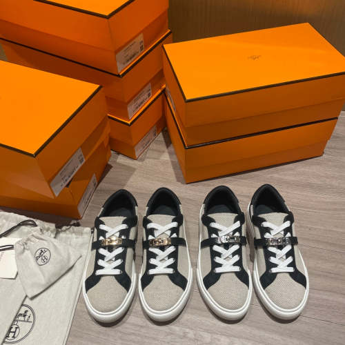 women flat sneakers shoes, size 35-40,with box , SS80-372-373