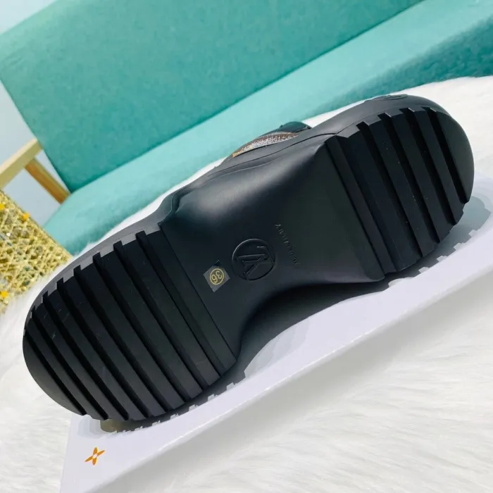 women  leather shoes ,  size 35-41, SS98-101-111