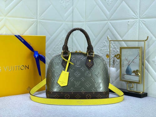 Alma Leather  bag ,5A , size 25x17.5x11.5cm ,no box,  B110-148