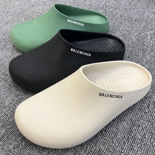 Men flat beach slippers shoes , no box, size 40-45, SS35-51-53