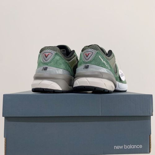 Kid's sneakers runner shoes, with box,size 26-32, SS60-2692-2696