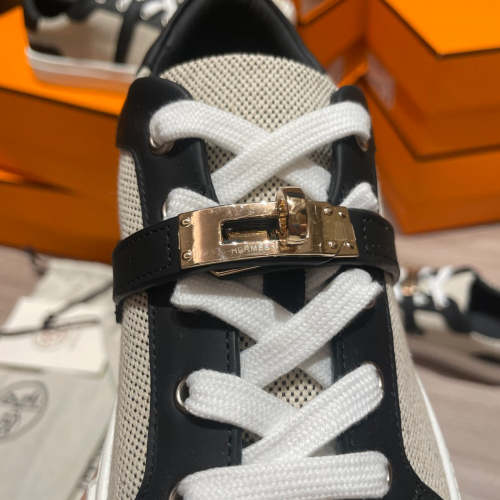 women flat sneakers shoes, size 35-40,with box , SS80-372-373