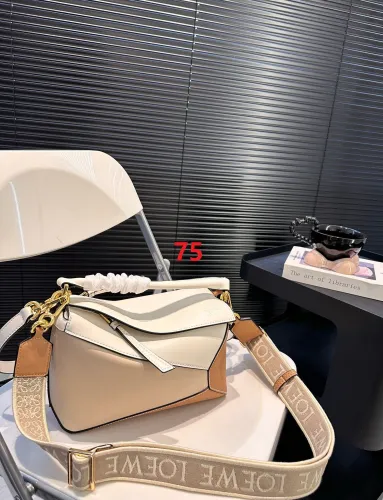 Leather bag ,4A ,size 24x15cm,no box,  B88-75-79