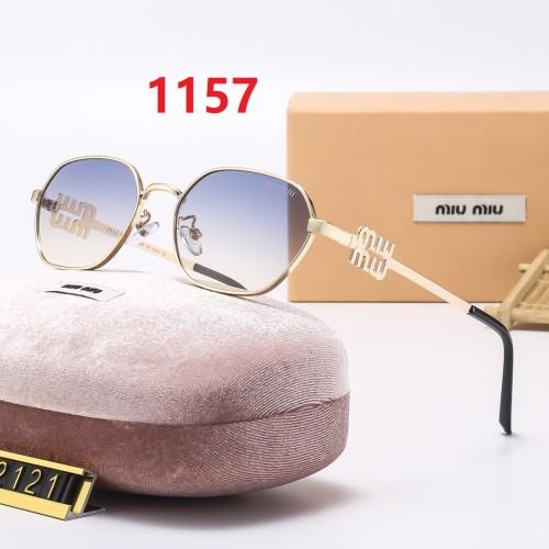 Blue light blocking sunglasses with the box and case ,G25-1157-1161