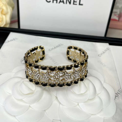 Bracelet bangle cuff jewelry ,with box,  J30-179