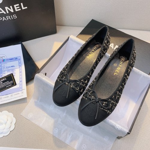 women flat ballet shoes, size 35-42,  with box, SS50-755