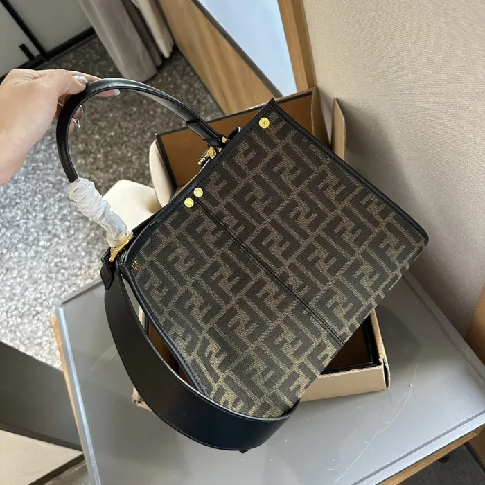 Split leather bag ,4A ,size 27cm,no box,  B88-86-91