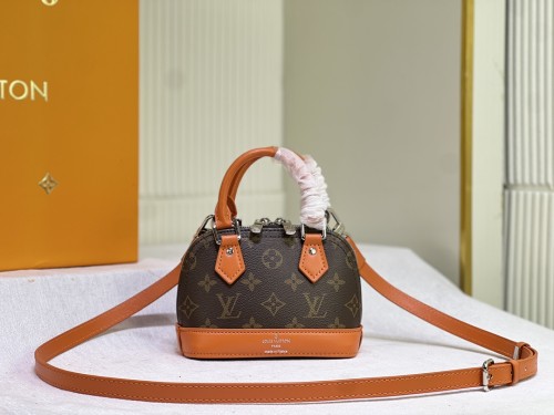 Split leather bag ,AAAA , size 18x12x8cm,no box,  B88-1824
