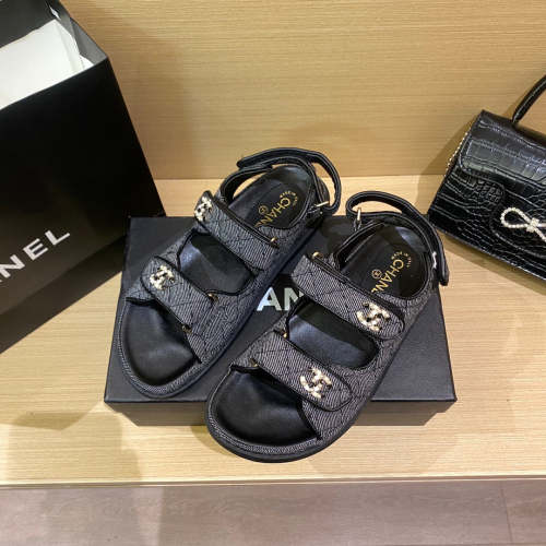 Flat leather sandals slippers , size 34-40 ,with box, SS60-1470