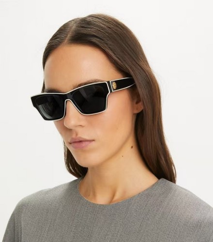 Blue light blocking sunglasses with the box and case ,G25-914-918