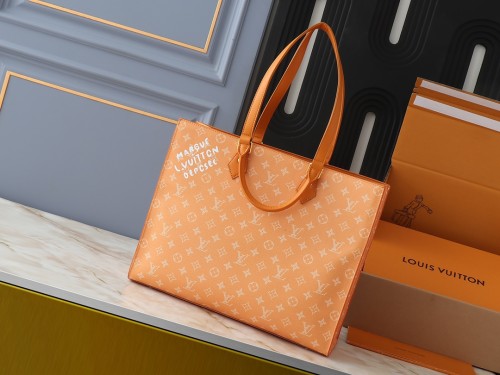 Leather bag ,5A ,size 41x33x14cm,no box,  B110-24
