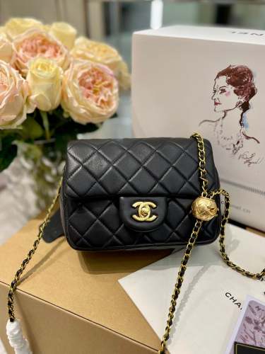 leather bag, AAAAA, no box,size: 17cm,B110-63