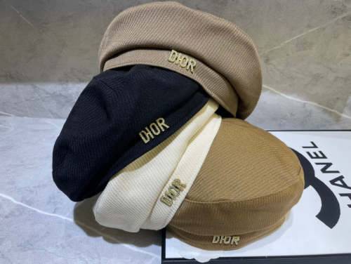 Fashion hat for women ,no box. HX25-579-582