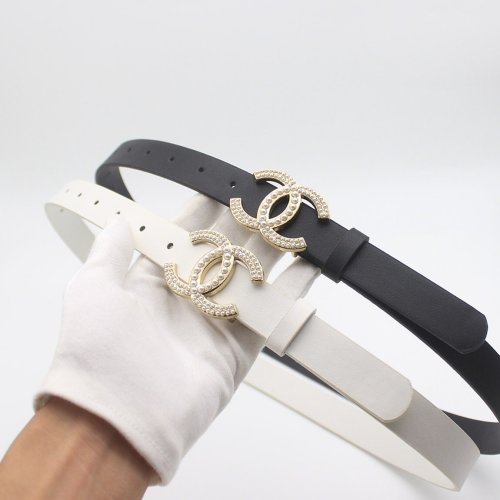 Ladies' belt width 2.8cm, length 105cm