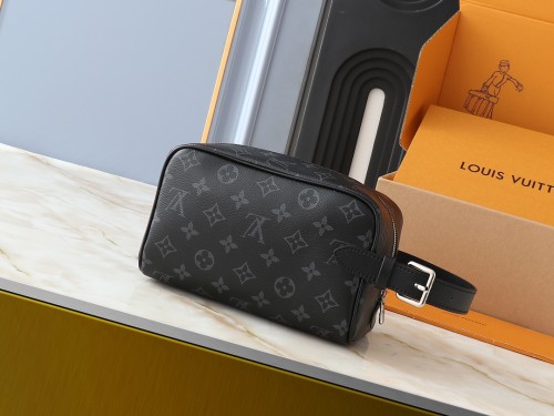 Leather bag ,5A ,size 23x13x12cm,no box,  B75-144