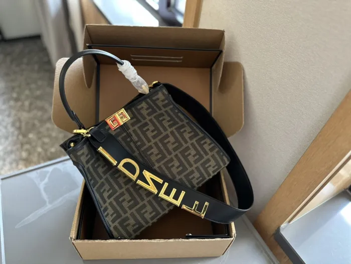 Split leather bag ,4A ,size 27cm,no box,  B88-86-91