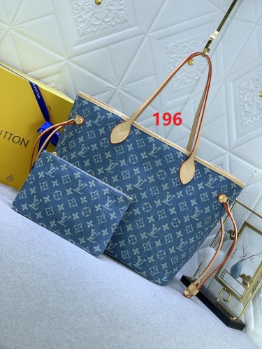 M40995 Canvas leather  bag ,5A,size 32x19x17cm, no box, B110-196