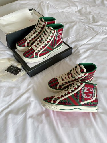 Women men flat shoes, size 35-45, with box , SS88-354