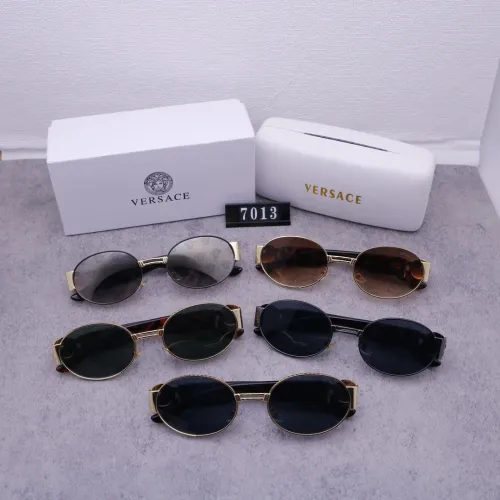 Blue light blocking sunglasses with the box and case ,G25-324-328