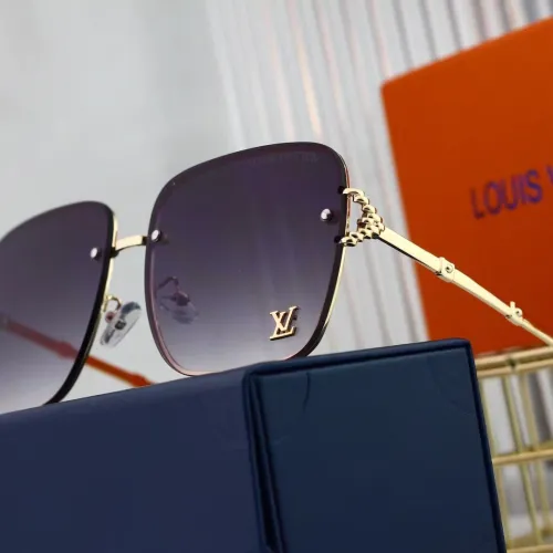 Blue light blocking sunglasses with the box and case ,G25-61-67