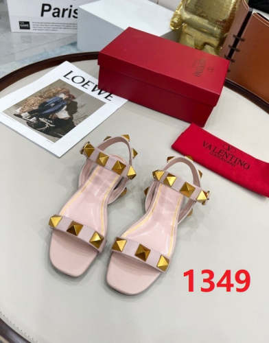 Flat leather sandals slippers , size 35-43 , with box, SS60-1349-1352