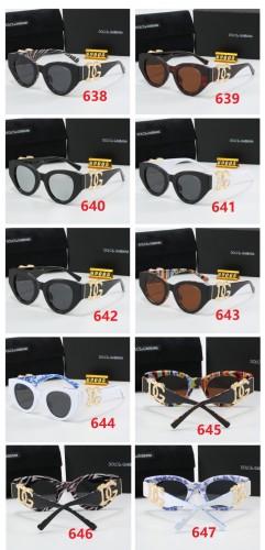 Blue light blocking sunglasses with the box and case ,G25-638-647
