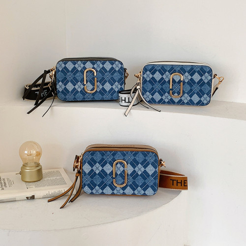 PU leather  bag, budget, no box,size 19x7x11cm,B30-677-679