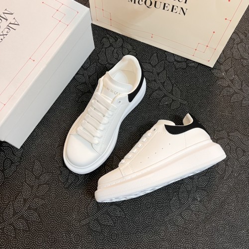 Women men runner flat shoes,  size 34-45, SS70-1988
