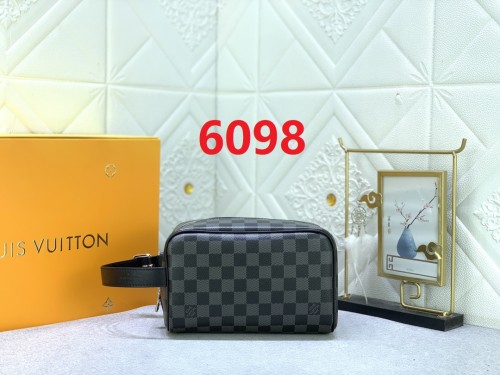 Leather bag ,5A , size 23x13x12cm ,no box,  B68-6098