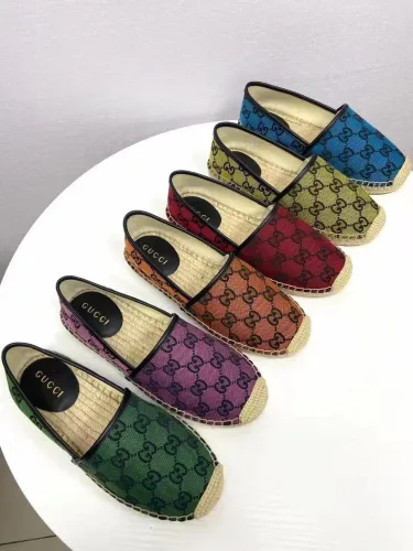 women flat shoes, size 35-41, with box ,  SS60-605-610