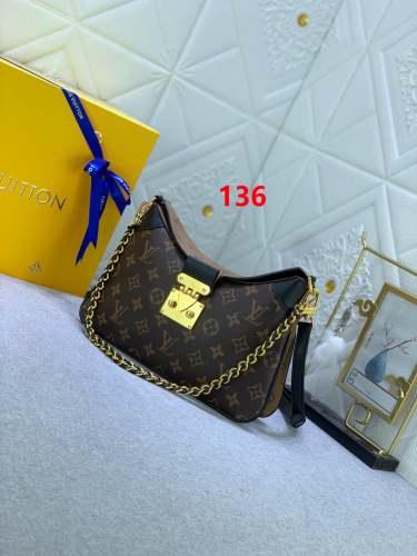 Split Leather  bag ,5A , size 29x19x9cm ,no box,  B110-136