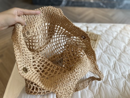 Straw raffia shopping bag mother  beach bag ,4A , size 40x37cm ,no box,  B75-2984