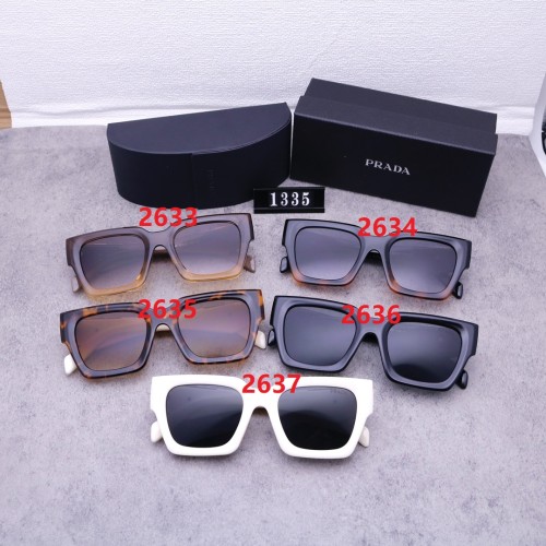 Blue light blocking sunglasses with the box and case ,G25-2633-2637