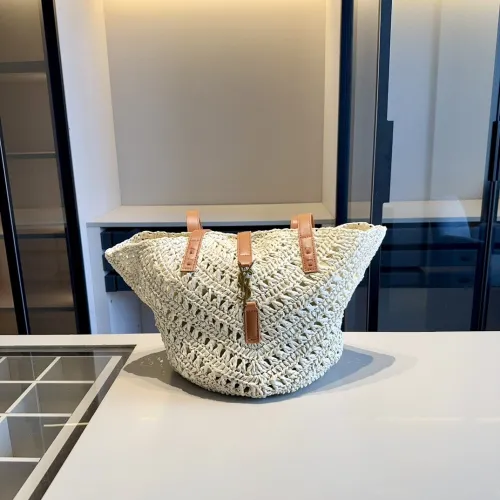 Woven beach  bag ,3A , size 45x26cm ,no box,  B68-6109