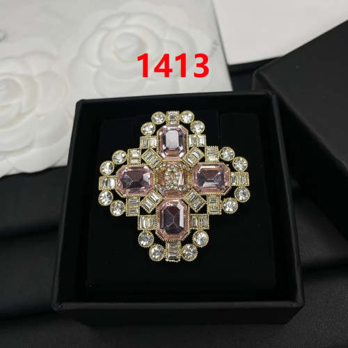 Brooch jewelry ,with box,  J25-1413
