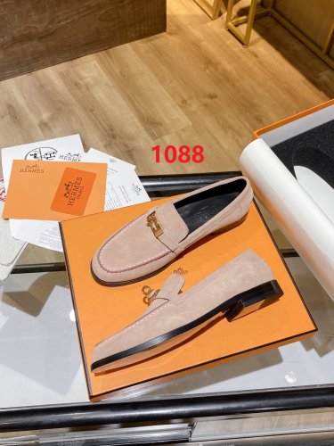 Women flat shoes, size 34-42, with box, SS70-1088