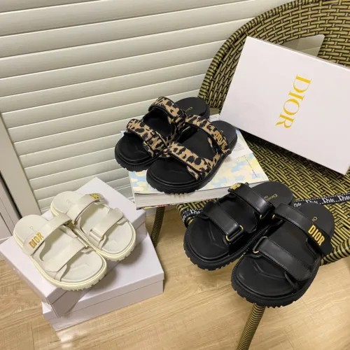 Flat leather sandals slippers , size 35-41 ,with box, SS60-1616-1618