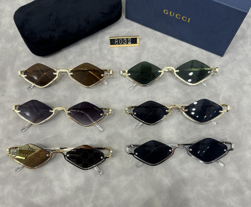 Blue light blocking sunglasses with the box and case ,G25-881-886